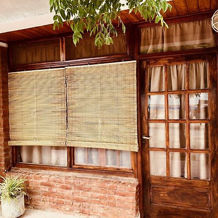לאס גרוטאס Hosteria Isabel Departamentos Y Habitaciones Con Bano Privado מראה חיצוני תמונה
