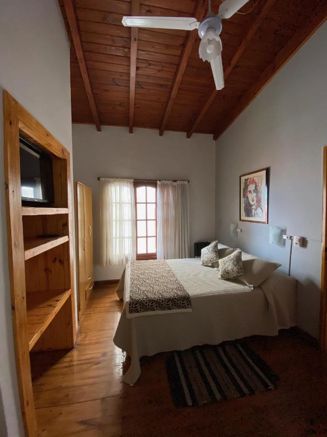 לאס גרוטאס Hosteria Isabel Departamentos Y Habitaciones Con Bano Privado חדר תמונה