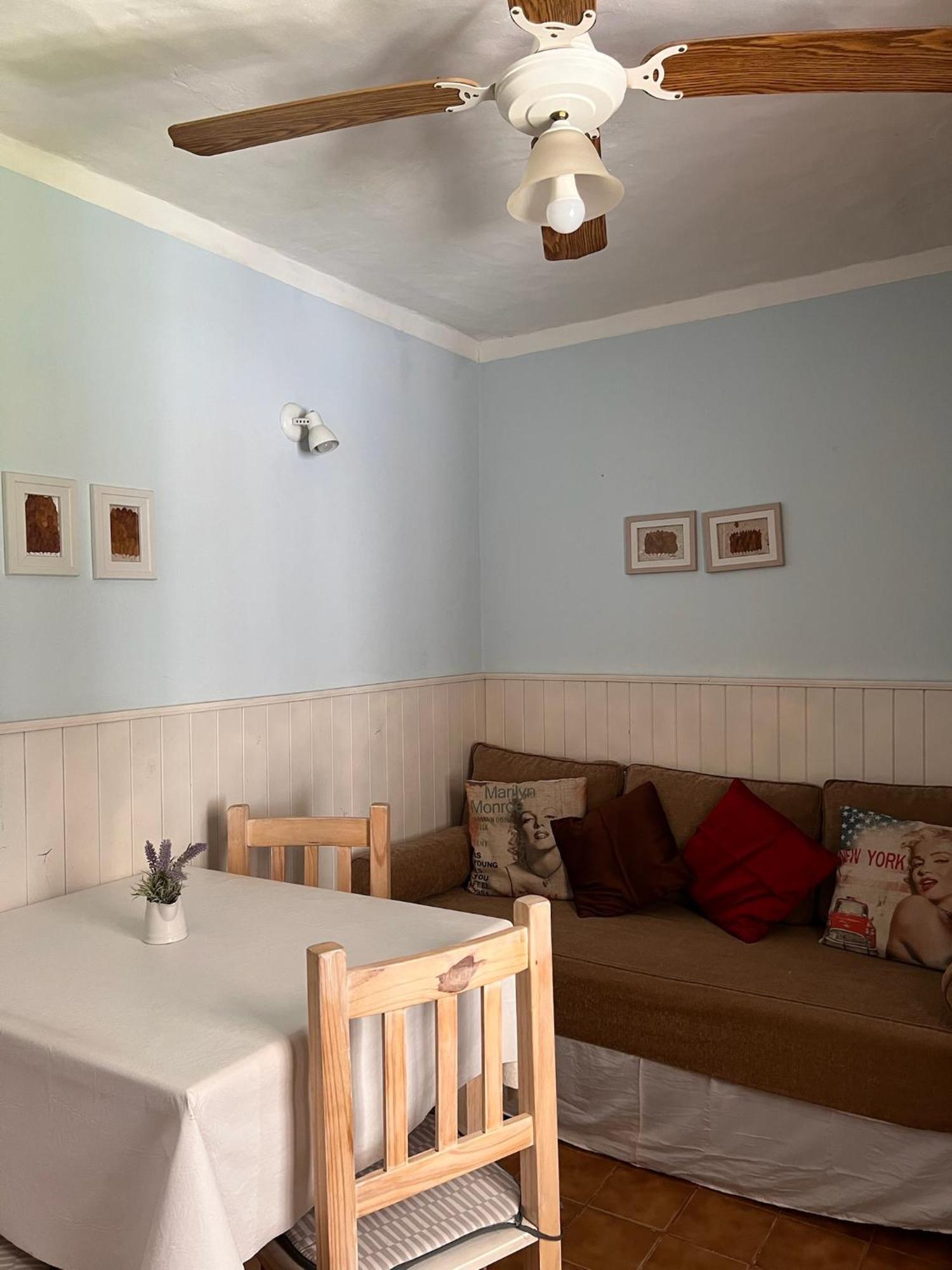 לאס גרוטאס Hosteria Isabel Departamentos Y Habitaciones Con Bano Privado חדר תמונה