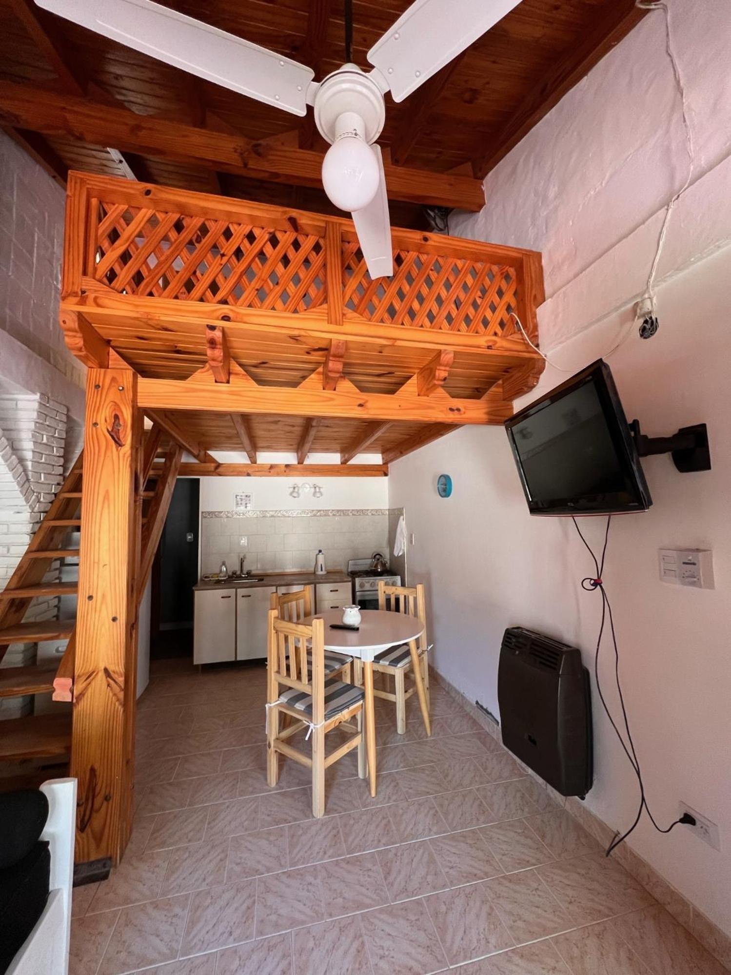 לאס גרוטאס Hosteria Isabel Departamentos Y Habitaciones Con Bano Privado חדר תמונה