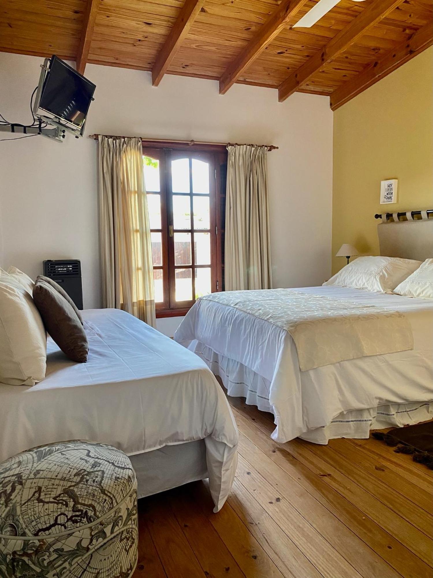לאס גרוטאס Hosteria Isabel Departamentos Y Habitaciones Con Bano Privado חדר תמונה